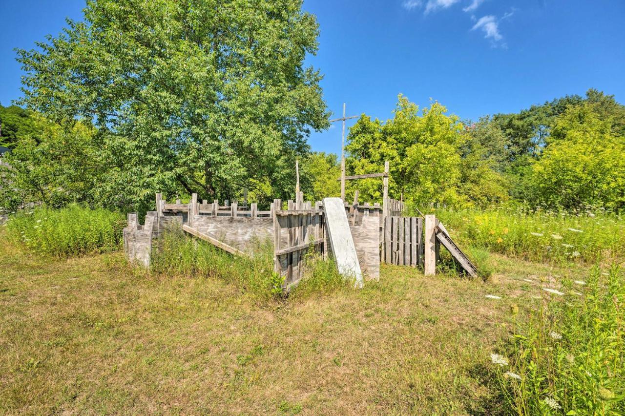 Cozy Wisconsin Studio, 11 Mi To Lake Geneva! Burlington Экстерьер фото