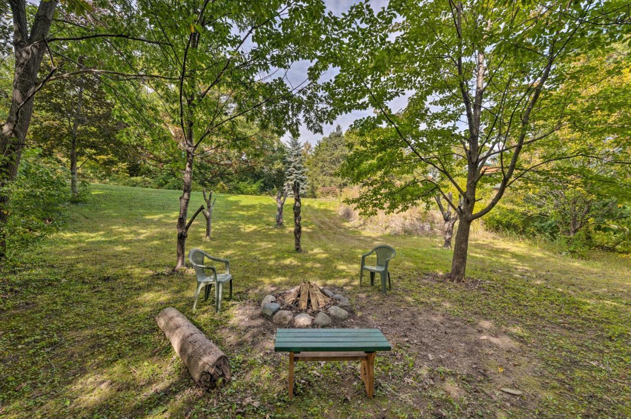 Cozy Wisconsin Studio, 11 Mi To Lake Geneva! Burlington Экстерьер фото